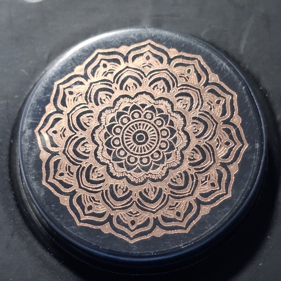 SpinPop: Pop-Up Phone Holder & Stand - ROSE GOLD MANDALA - Picture 2 of 4
